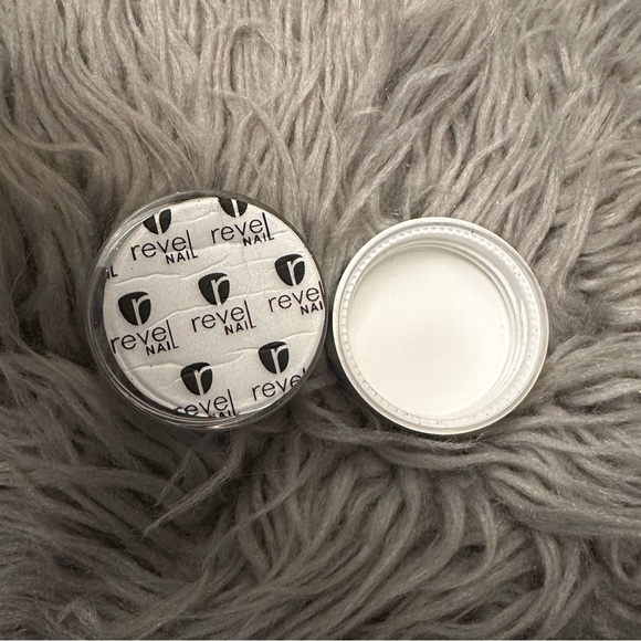 Revel Nail DIP POWDER Shade HC2 Stare 0.5 oz - Picture 4 of 5